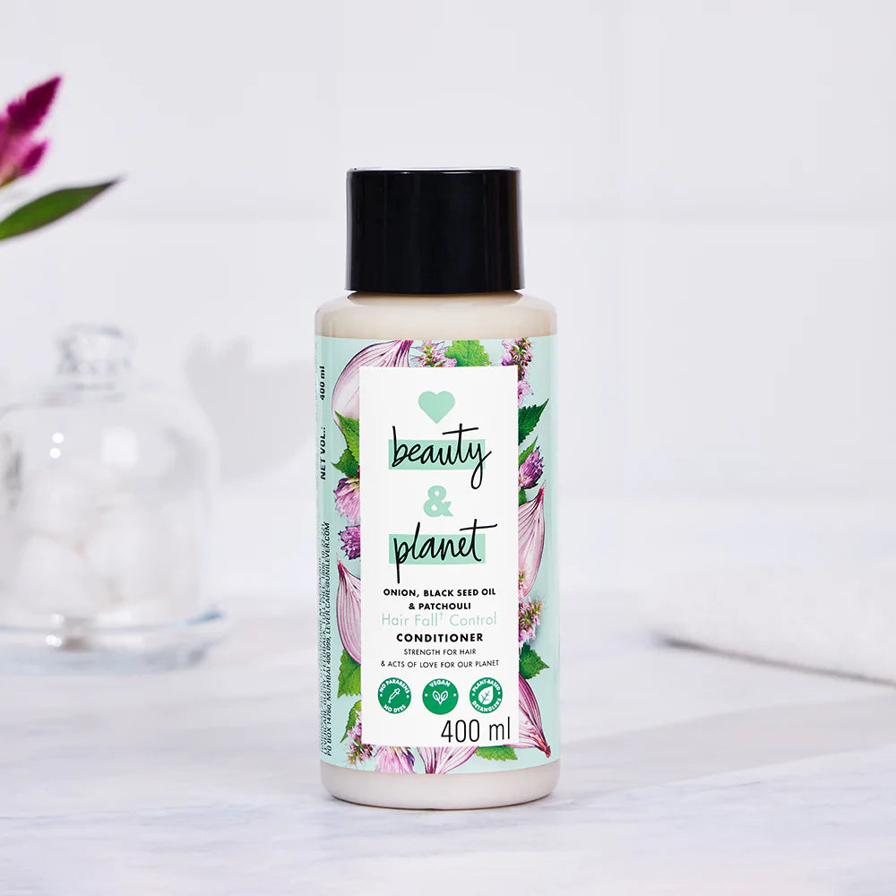  Love Beauty & Planet Onion, Blackseed & Patchouli Hairfall Control Conditioner 